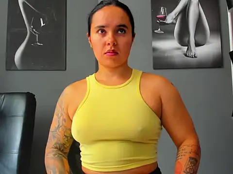 karlyjons12 online show from 28, 11, 2025