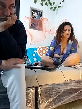 jeans and emma online show from 17, 10, 2025