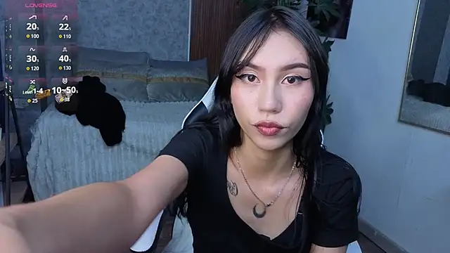 Miaa Lee7 online show from 14, 7, 2026