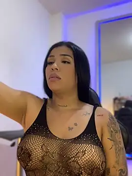 tinalove7 online show from 13, 5, 2026