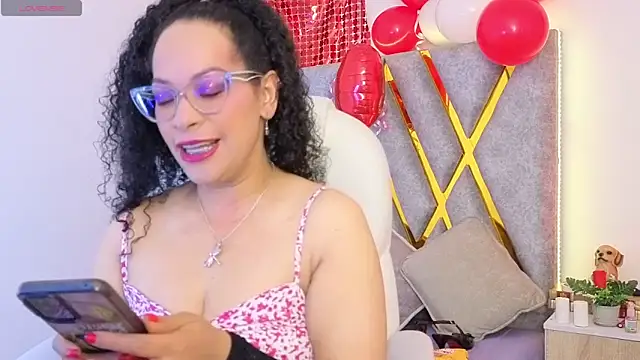 Snapshot of Cintiia_Holmes chatting on 15, 2, 2026 Cintiia Holmes online show from 15, 2, 2026