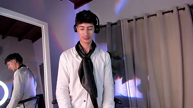 NovaaWheler online show from 11, 10, 2025