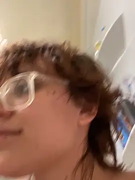 Snapshot of grassXass420 chatting on 31, 10, 2025 grassXass420 online show from 31, 10, 2025