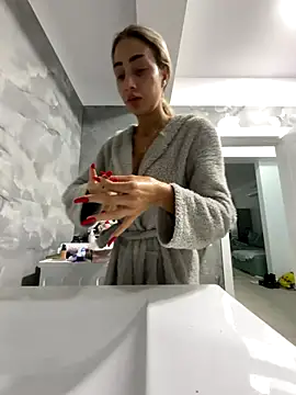 Snapshot of BonyBon29 chatting on 4, 12, 2025 BonyBon29 online show from 4, 12, 2025