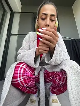 Snapshot of BonyBon29 chatting on 10, 4, 2026 BonyBon29 online show from 10, 4, 2026