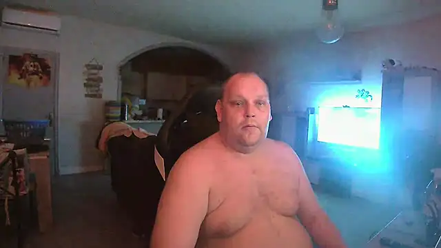 Snapshot of Hotfire-112 chatting on 26, 3, 2026 Hotfire-112 online show from 26, 3, 2026