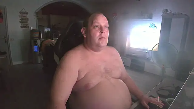 Snapshot of Hotfire-112 chatting on 30, 3, 2026 Hotfire-112 online show from 30, 3, 2026