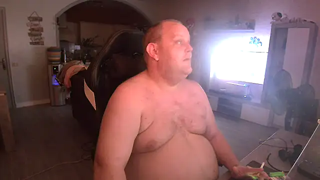 Snapshot of Hotfire-112 chatting on 31, 3, 2026 Hotfire-112 online show from 31, 3, 2026