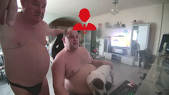 Snapshot of Hotfire-112 chatting on 3, 4, 2026 Hotfire-112 online show from 3, 4, 2026