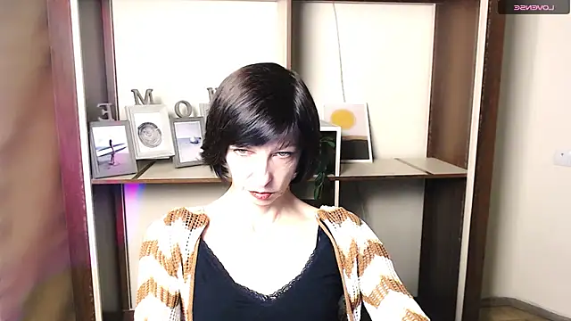  AngeliaFlow  online show from 31, 10, 2025