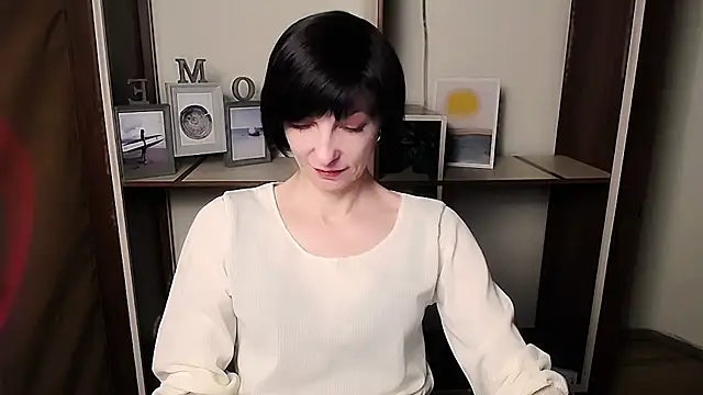  AngeliaFlow  online show from 18, 1, 2026