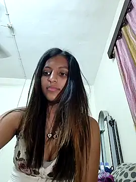 Snapshot of kissmebishh chatting on 24, 2, 2025 kissmebishh online show from 24, 2, 2025