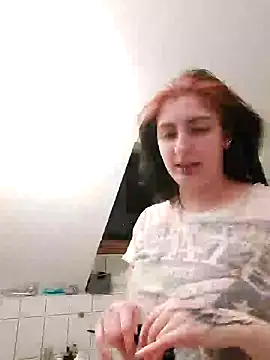 Gamergirl-Linela online show from 6, 3, 2025