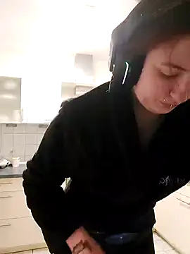 Gamergirl-Linela online show from 10, 3, 2025