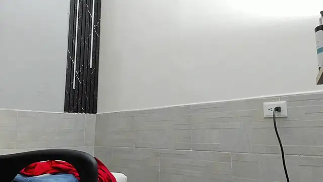 Luke davis01 online show from 17, 2, 2025