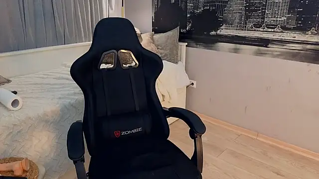 Snapshot of Nicole_Hampton chatting on 14, 2, 2025 Nicole Hampton online show from 14, 2, 2025