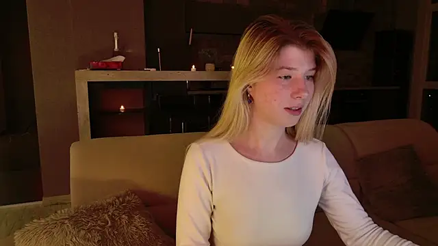 Bella amory online show from 11, 2, 2025