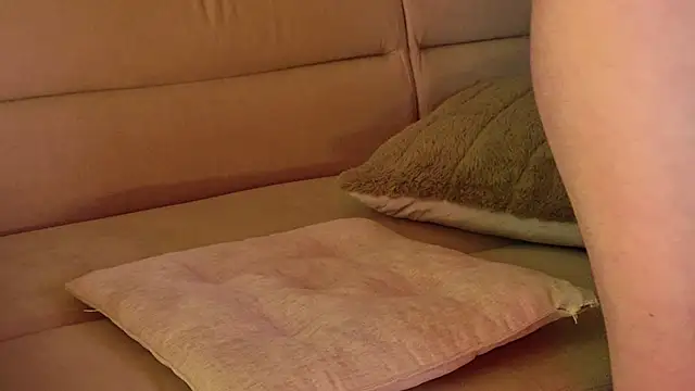 Bella amory online show from 23, 2, 2025