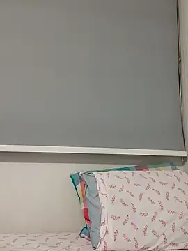 Snapshot of MaiPandora chatting on 9, 10, 2025 MaiPandora online show from 9, 10, 2025