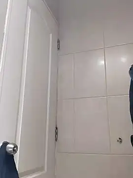 Snapshot of MaiPandora chatting on 20, 10, 2025 MaiPandora online show from 20, 10, 2025