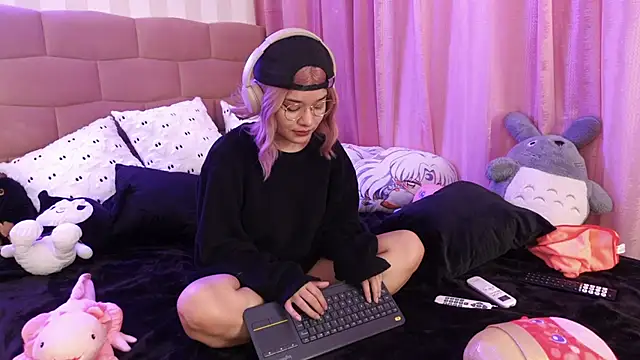 NataliaNovak online show from 6, 10, 2025