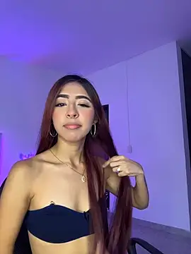 Mirandaa Rogers online show from 28, 6, 2026