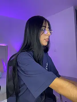 Mirandaa Rogers online show from 5, 7, 2026