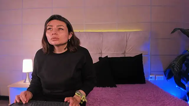  michonne  online show from 26, 4, 2026