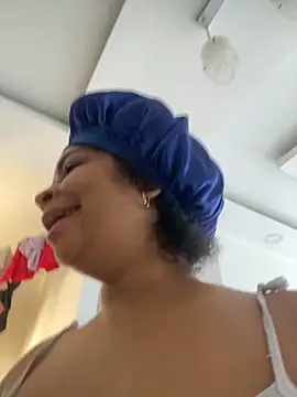 Snapshot of Tana_latin chatting on 11, 10, 2025 Tana latin online show from 11, 10, 2025