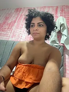 Snapshot of Tana_latin chatting on 26, 10, 2025 Tana latin online show from 26, 10, 2025