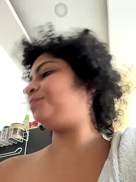 Snapshot of Tana_latin chatting on 16, 11, 2025 Tana latin online show from 16, 11, 2025