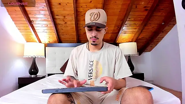 Sebastian Berne online show from 25, 2, 2025