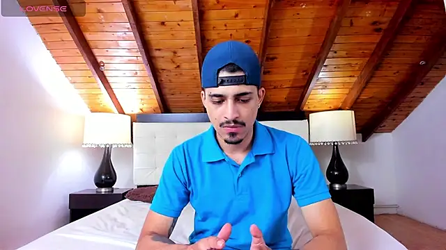 Sebastian Berne online show from 5, 3, 2025