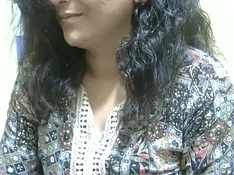 Your cutiepie  online show from 3, 11, 2025