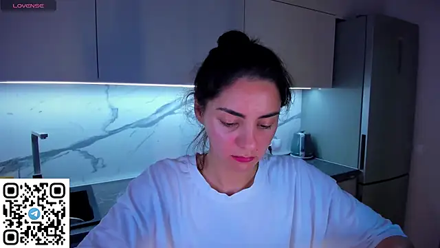 EmiliaZen online show from 18, 6, 2026