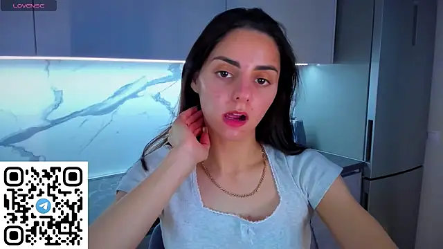 EmiliaZen online show from 29, 6, 2026