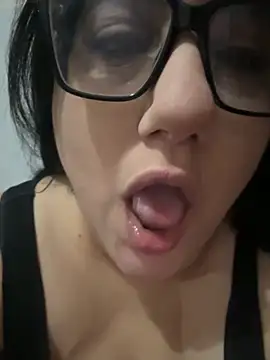 daianaspencer online show from 2, 12, 2025