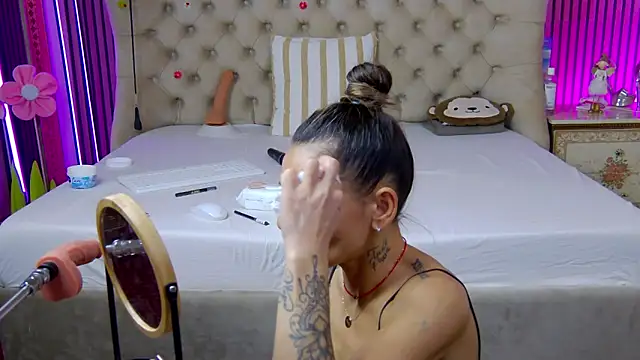 PlayfulShow online show from 23, 4, 2026