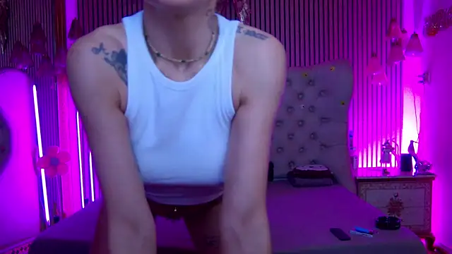 Snapshot of PlayfulShow chatting on 24, 5, 2026 PlayfulShow online show from 24, 5, 2026