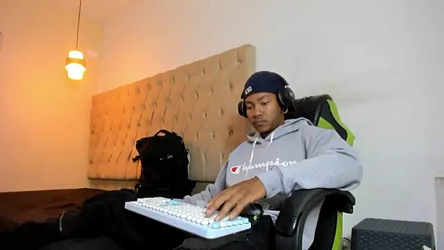 blackdirty420 online show from 10, 3, 2026