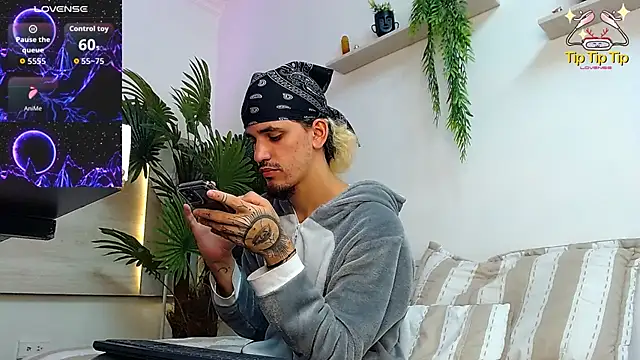 Dirty Kingg online show from 12, 9, 2025