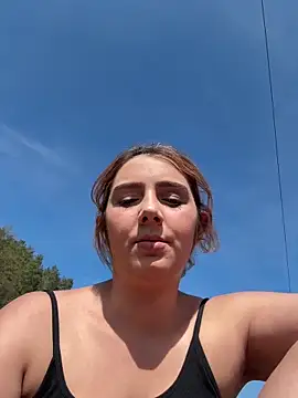 hotamanda01 online show from 25, 4, 2026