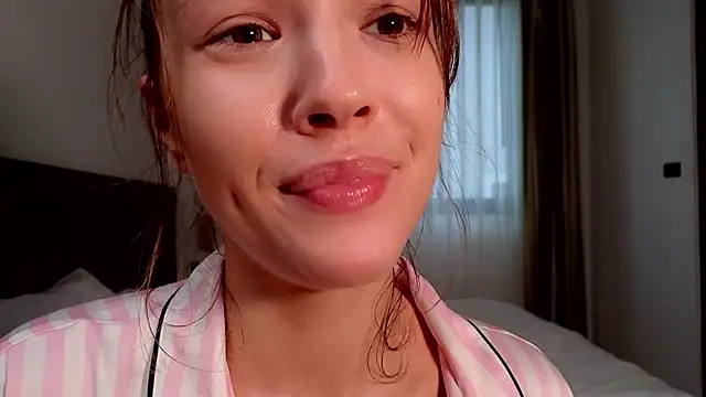 DemiDee online show from 29, 10, 2025