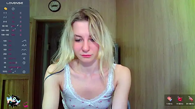 Caramel piegirl online show from 18, 10, 2025