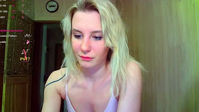 Caramel piegirl online show from 21, 4, 2026