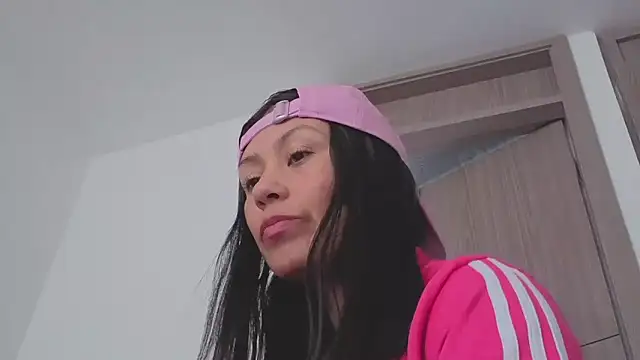 Snapshot of salome_stockman_s chatting on 13, 6, 2026 salome stockman s online show from 13, 6, 2026