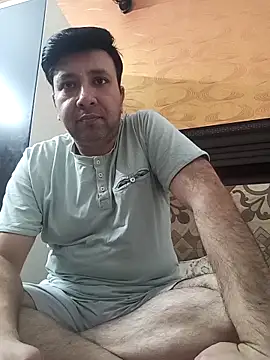 innocentboy1987 online show from 28, 4, 2026