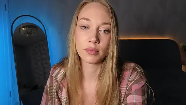 Engel 13 online show from 4, 10, 2025