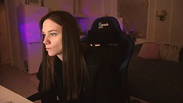 alexa feels  online show from 2, 3, 2025