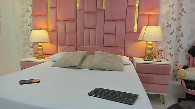 ArianaFranco online show from 27, 3, 2026